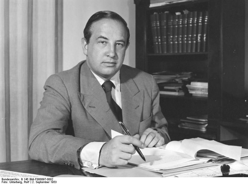 Soubor:Bundesarchiv B 145 Bild-F000897-0002, Herbert Blankenhorn.jpg