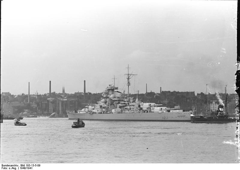 Soubor:Bundesarchiv Bild 193-13-5-09, Schlachtschiff Bismarck.jpg