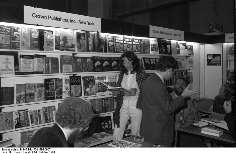 Soubor:Bundesarchiv B 145 Bild-F061585-0007, Frankfurt-Main, Buchmesse.jpg