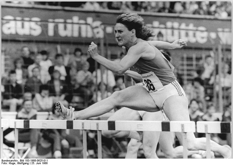 Soubor:Bundesarchiv Bild 183-1988-0625-011, Cornelia Oschkenat.jpg