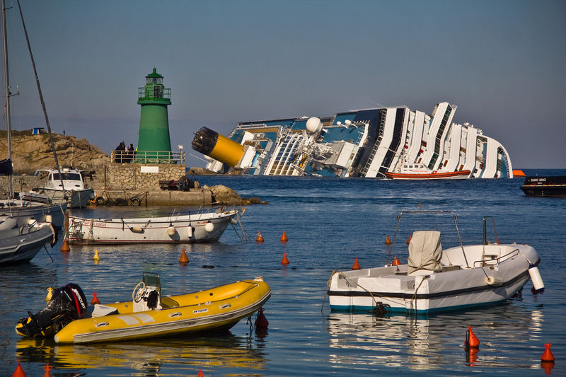Soubor:CostaConcordia-2-January 2012-Flickr.jpg