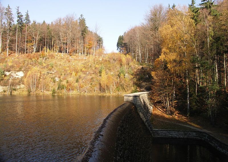 Soubor:StaudammNadeje.JPG