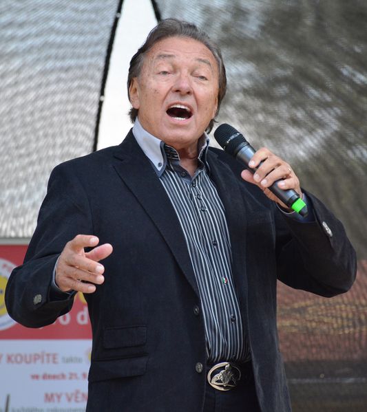 Soubor:K Gott Praha 2015 (5).jpeg