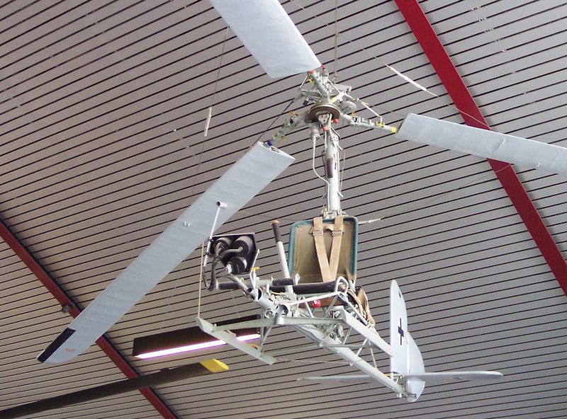 Soubor:FA-330 Bachstelze2.jpg