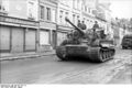 Bundesarchiv Bild 101I-301-1951-24, Frankreich, Panzer VI (Tiger I) in Stadt.jpg