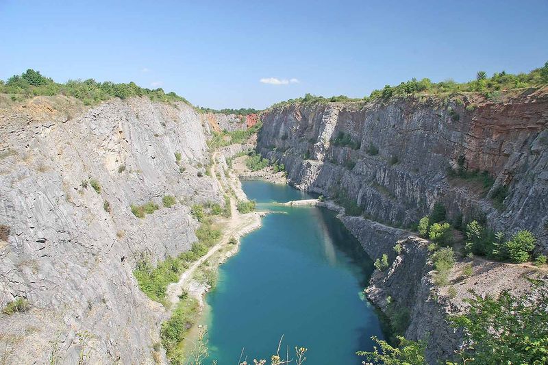 Soubor:Lom Velká Amerika3.jpg