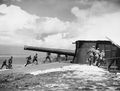 9.2 inch gun and crew at Needles New Battery 07-08-1941 IWM H 12512.jpg