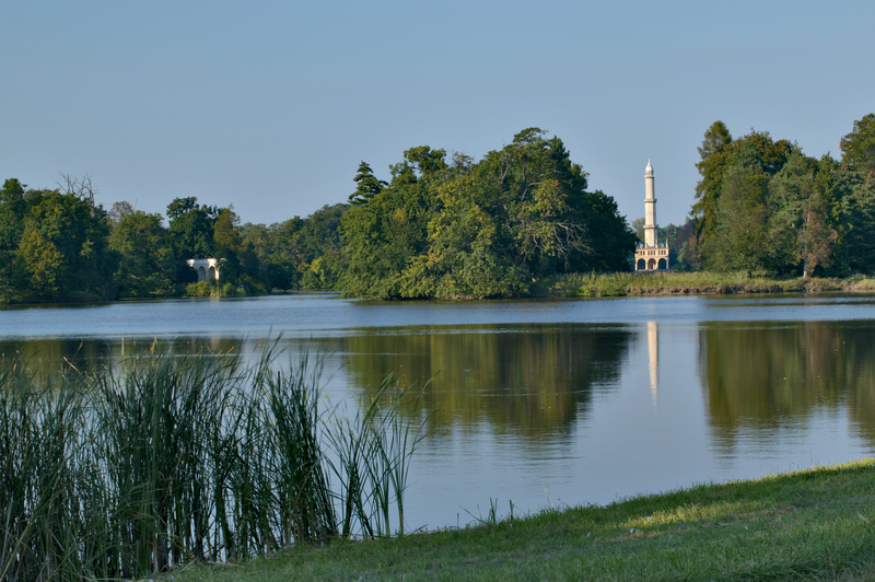 Soubor:Lednice Valtice 03.png