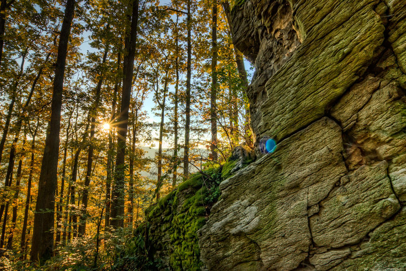 Soubor:Sun vs Rock-theodevil.jpg