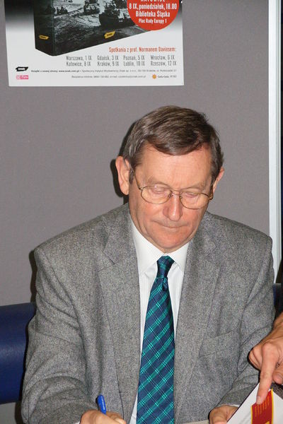Soubor:Norman Davies 2.jpg