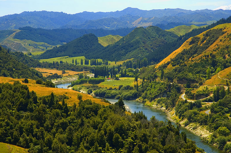 Soubor:Whanganui River.jpg