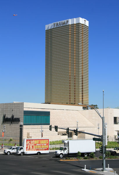 Soubor:Trump hotel, Las Vegas.jpg