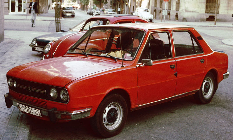 Soubor:Skoda 120 Madrid.jpg